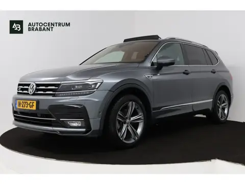 Volkswagen Tiguan Allspace 1.5 TSI Highline Business R (PANORAMADAK, TREKHAAK, STOELVERWARMING, DIGI