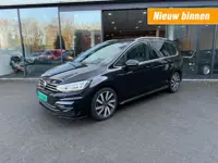 VOLKSWAGEN TOURAN 1.5 TSI R-Line 7-PERSOON, FULL OPTIONS.