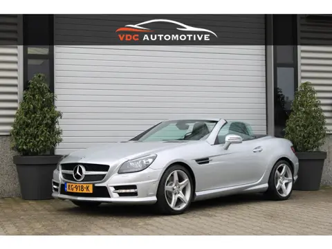 Mercedes-Benz SLK-Klasse 200 AMG Pano | Airscarf | Stoelverwarming | HarmanKardon | Sfeerverlichting