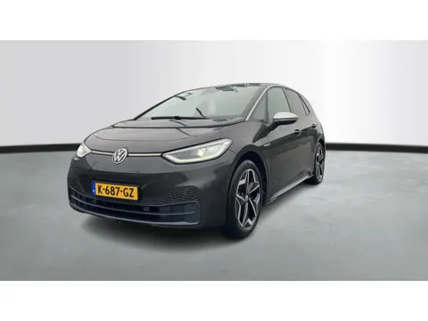 Volkswagen ID.3 First Plus 58 kWh / Nieuw Accupakket / Stoelverwarming / Navigatie