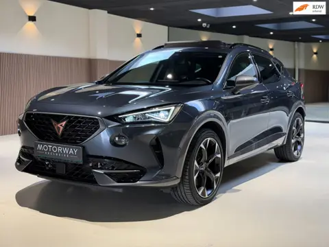 CUPRA Formentor 1.4 e-Hybrid VZ Performance|Pano|Camera|Matrix