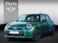 Mini Mini 1.5 Cooper C Favoured L Panoramadak/ Harman-Kardon/ Head-Up/ Comfort Access/ Stuurwielverw
