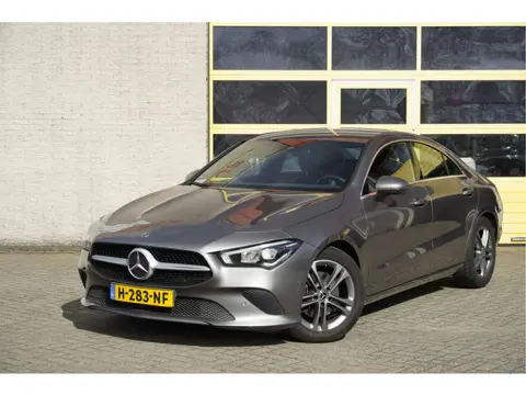 Mercedes-Benz CLA-Klasse 200 Automaat! Business Solution BJ2020 Lmv 17" | Led V+A | Pdc | Achteruitr