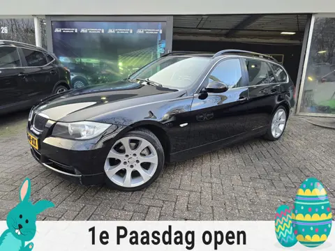 BMW 3-serie Touring 325i Dynamic Executive | NIEUWE APK | PANO DAK | PDC | AIRCO | LMV |