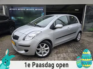 Toyota Yaris 1.3 VVTi Sol MMT | AUTOMAAT | 12MND GARANTIE | AIRCO | ELEC RAMEN | LMV |