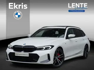 BMW 3 Serie Touring 330i M Sportpakket Pro | Travel Pack | Glazen panoramadak | 19 inch LM Dubbelspa