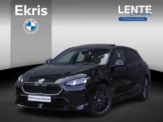 BMW 1 Serie 5-deurs 120 M Sportpakket Pro | Panoramadak elektrisch | Driving Assistant | Head-Up Dis