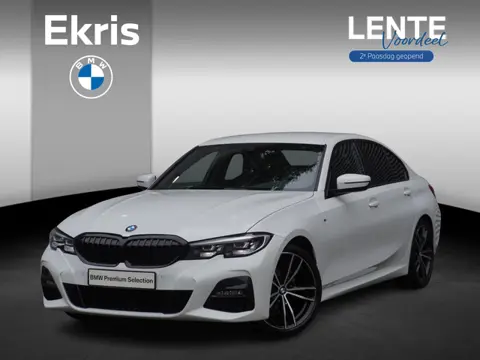 BMW 3 Serie 318i Model M Sport | Comfort Access | Driving Assistant | HiFi System | Trekhaak met ele