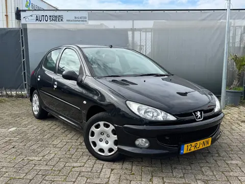Peugeot 206 1.4 Air-line 2 - Airco - Elektr ramen -APK 04-27