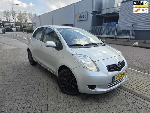 Toyota Yaris 1.3 VVTi Sol MMT AUTOMAAT NEW APK 5 DR