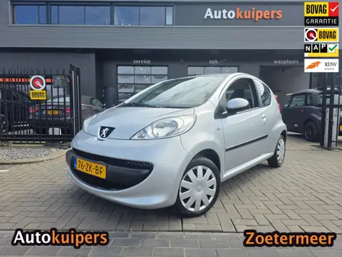 Peugeot 107 1.0-12V XS | 1e EIGENAAR! | Met o.a. airco, elektrische ramen en centrale deurvergr. afs