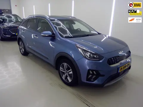 Kia Niro 1.6 GDi Hybrid ExecutiveLine+Volleder+stoel&stuur-verw+schuifdak+breed-navigatie+camera = S