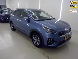 Kia Niro 1.6 GDi Hybrid ExecutiveLine+Volleder+stoel&stuur-verw+schuifdak+breed-navigatie+camera = S