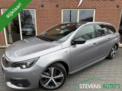 Peugeot 308 SW 1.2 PureT.Blue L. GT TREKHAAK / CAMERA / PANODAK / MASSAGE STOEL