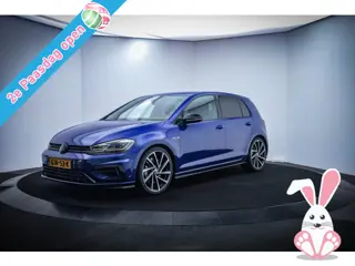 Volkswagen Golf 2.0 TSI DSG R 4Motion AKRAPOVIC | DCC | DIGI.DASH | DYNAUDIO | GR.NAVI | CAMERA | AP