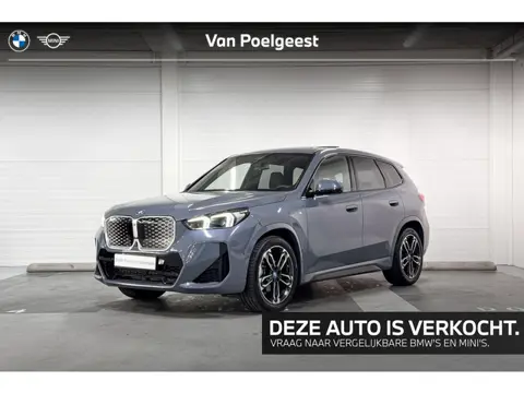 BMW iX1 eDrive20 | Head-Up Display | Harman Kardon | Panoramadak