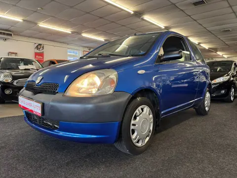 Toyota Yaris 1.0-16V VVT-i Terra. Airco en slechts 230000 km met NAP!