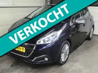 Peugeot 208 1.2 PureT Blue Exec - Navigatie - LED - Dealer onderhouden