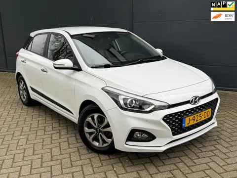Hyundai I20 1.0 T-GDI Premium/Automaat/Navi/carplay/Camera/Airco/stoelverwarming
