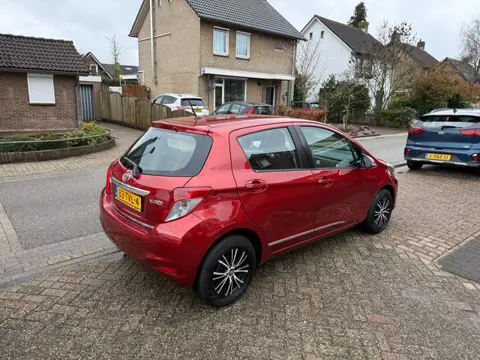 Toyota Yaris 1.0 VVT-i Aspiration