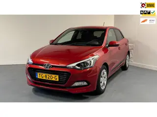 Hyundai I20 1.0 T-GDI Black Edition | NL-AUTO | TREKHAAK | PARKEERSENS. + CAMERA|