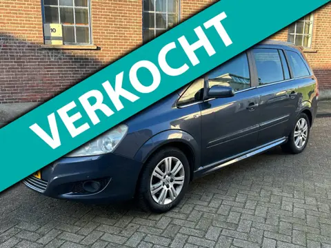 Opel Zafira 1.8 Cosmo 2008 7-persoons! Trekhaak! Hoge instap! Pdc! Navi!