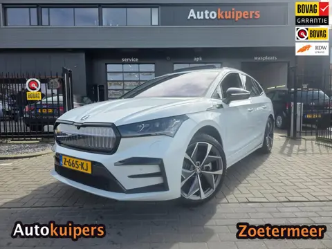 Skoda Enyaq RS Edition 82 kWh | Met o.a. panoramadak, elektrische achterklep, elektr. uitklapbare tr