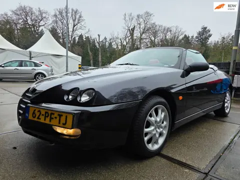 Alfa Romeo Spider 2.0 JTS LEER/electr kap