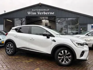 Renault Captur 1.3 TCe 130 Intens AUTOMAAT !