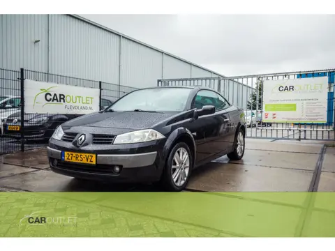 Renault Mégane Coupé-Cabriolet NIEUWE APK 2.0-16V Privilège Luxe Goede Hardtop-Cabrio met vele extra