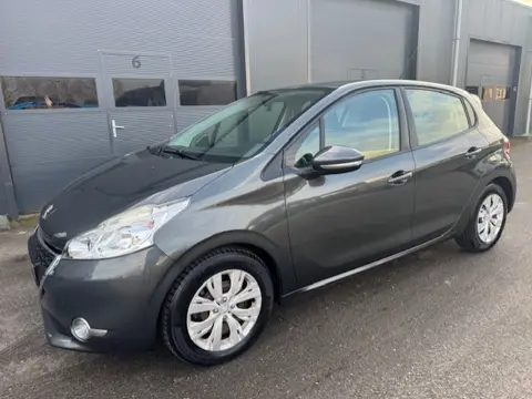 Peugeot 208 1.2 e-VTi Blue navie/ 1 eigen!! (bj 2013)