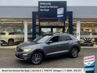 Volkswagen T-Roc 1.5 TSI Style / Automaat / NL-Auto / 1e-Eigenaar / 61.000 km / Trekhaak / Adaptieve