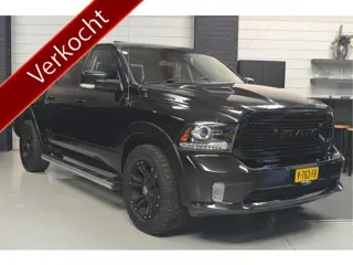 Dodge Ram 1500 5.7 V8 4x4 Quad Cab 6'4 Sport // LEDER // NAVI // CAMERA // TREKHAAK // SCHUIFDAK // 