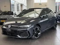 Volkswagen Golf 1.5 eTSI R-Line Pano / Head-up / 360 / H&K /