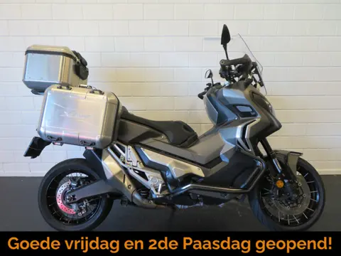 Honda X-ADV 750 ABS DCT NIEUWSTAAT!! (bj 2020)