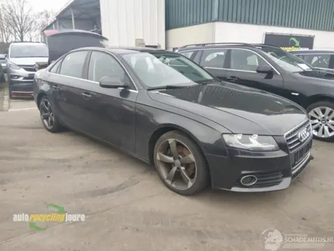 Audi A4 (B8) onderdelen (kleur: LZ7L) donorauto (bj 2009)