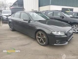 Audi A4 (B8) onderdelen (kleur: LZ7L) donorauto (bj 2009)