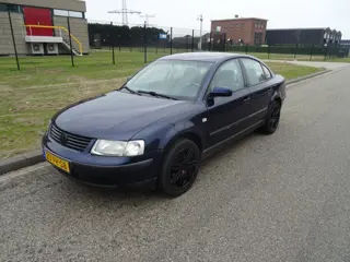 Volkswagen Passat 1.8-5V Turbo Comfortline