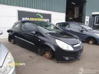 Opel Corsa D onderdelen (kleurcode: Z20R) donorauto