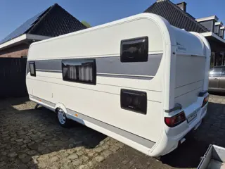 Hobby KMFE 540 KMF STAPELBED Mover Luifel Fietsendrager