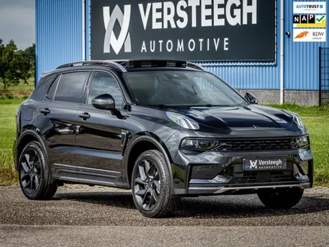 Lynk & Co 01 1.5 Plug-In Hybrid 262pk BLACKED OUT | Zwarte hemel | 360 Camera