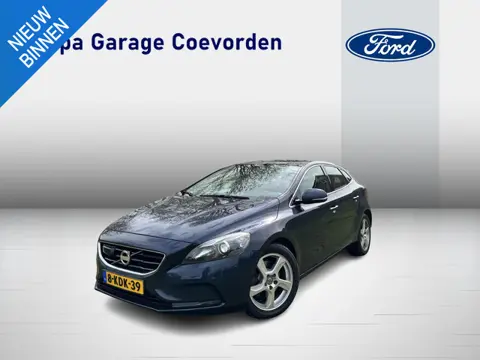 Volvo V40 1.6 T3 150PK Momentum | ADAP. CRUISE | PANORAMA DAK | WINTERPACK | BLIS | CAMERA | NAVI | 