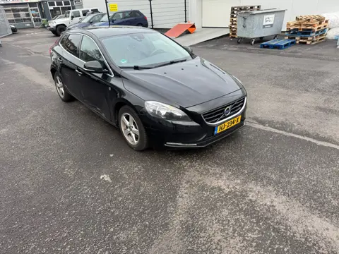 Volvo V40 2.0 D2 Ocean Race Business