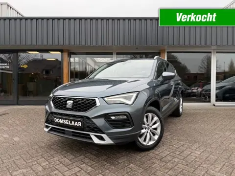 SEAT ATECA 1.5 TSI Style Business Intense Automaat Camera ACC Apple Carply Android Auto