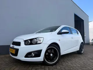 Chevrolet Aveo 1.4 LTZ 5-Deurs - Airco - LMV