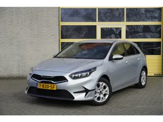 Kia Ceed 1.0 T-GDi 5drs DynamicLine BJ2023 Lmv 16" | Led V+A | Pdc | Achteruitrijcamera | App-Connec