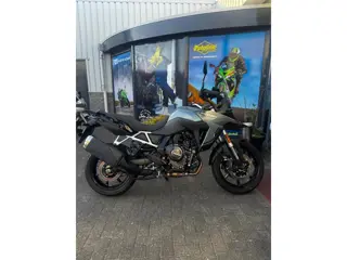 Suzuki V-STROM 800 (bj 2024)