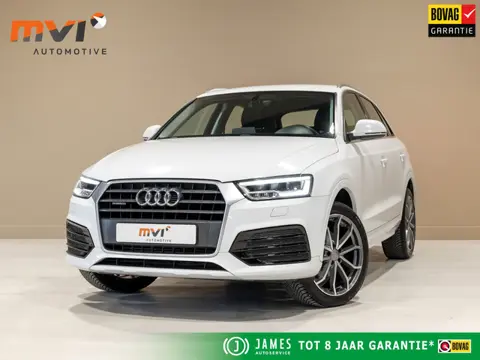 Audi Q3 2.0 TFSI quattro Design / 220pk / Trekhaak / Achteruitrij camera /