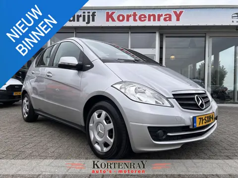 Mercedes A-klasse 160 BlueEFFICIENCY .2e paasdag open van 10:30 tot 15:00 uur! /airco/cruise control