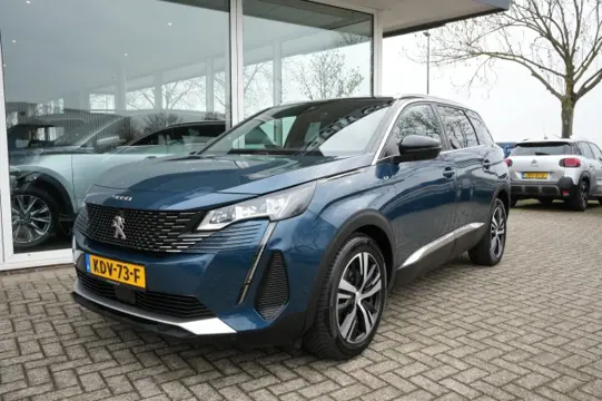 PEUGEOT 5008 1.2 PURET. GT-LINE/7 persoons/Carplay/Stoel pakket/Pano/All in prijs